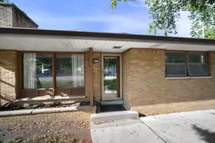 949 W Plainfield Ave, Milwaukee, WI 53221 - Photo 2