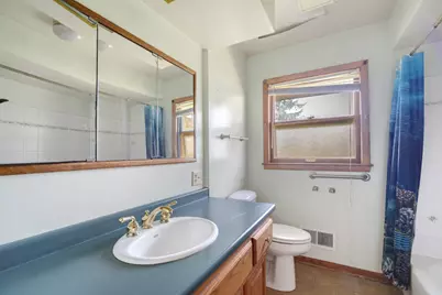 949 W Plainfield Ave, Milwaukee, WI 53221 - Photo 10