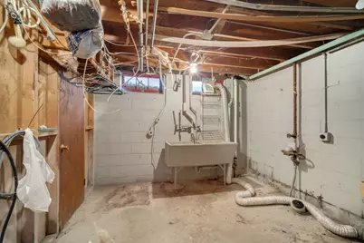 949 W Plainfield Ave, Milwaukee, WI 53221 - Photo 14