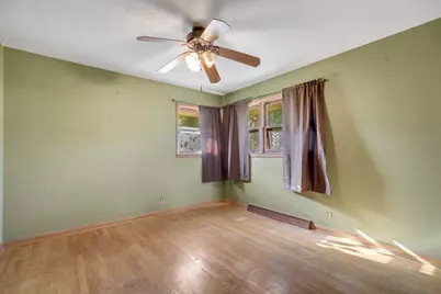 949 W Plainfield Ave, Milwaukee, WI 53221 - Photo 8