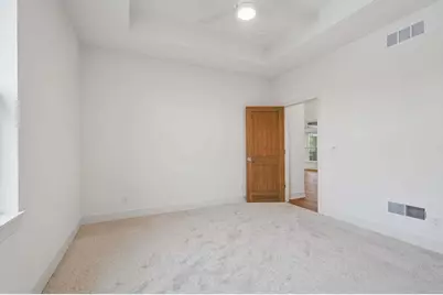 N51W18847  Quietwood Dr, Menomonee Falls, WI 53051 - Photo 34