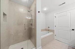 935 Scotland Dr, Geneva, WI 53147 - Photo 38