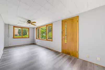 1604 N Green Bay Rd, Racine, WI 53406 - Photo 36