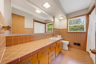 1604 N Green Bay Rd, Racine, WI 53406 - Photo 22