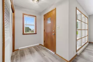 1604 N Green Bay Rd, Racine, WI 53406 - Photo 8