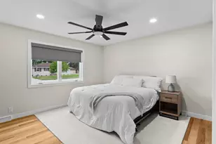 929 N 24th St, Manitowoc, WI 54220 - Photo 10