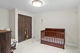 929 N 24th St, Manitowoc, WI 54220 - Photo 14