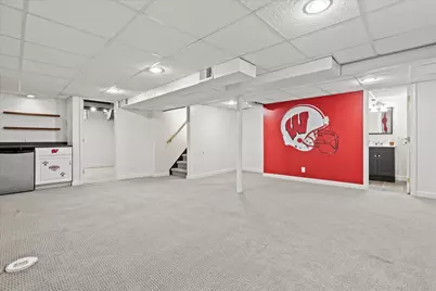 2380 N 115th St, Wauwatosa, WI 53226 - Photo 32