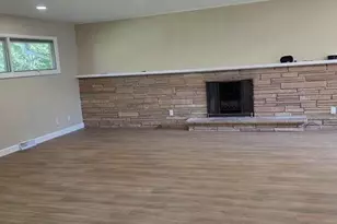 4129 W Scenic Ave, Mequon, WI 53092 - Photo 2