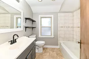 1018 E Wilbur Ave, Milwaukee, WI 53207 - Photo 18