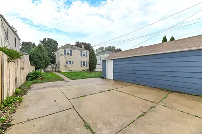 1018 E Wilbur Ave, Milwaukee, WI 53207 - Photo 24