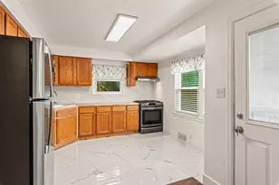 4530 N 42nd St, Milwaukee, WI 53209 - Photo 6
