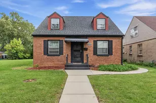 4530 N 42nd St, Milwaukee, WI 53209 - Photo 2