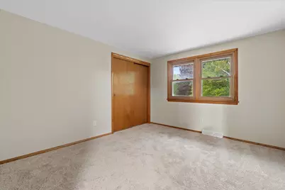 732 S 96th St, West Allis, WI 53214 - Photo 30