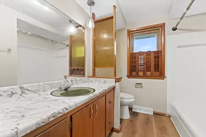 732 S 96th St, West Allis, WI 53214 - Photo 24