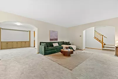 732 S 96th St, West Allis, WI 53214 - Photo 4