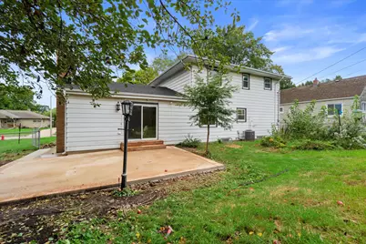 732 S 96th St, West Allis, WI 53214 - Photo 40