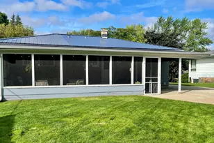 339 Spring St, Sheboygan Falls, WI 53085 - Photo 14