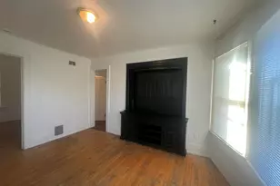 1253-1255 N 34th St, Milwaukee, WI 53208 - Photo 2