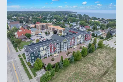 832 N 6th St #310, Sheboygan, WI 53081 - Photo 4