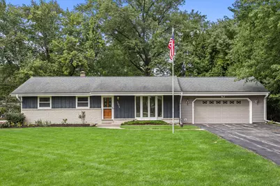 3275 S Thornapple Ln, New Berlin, WI 53146 - Photo 40