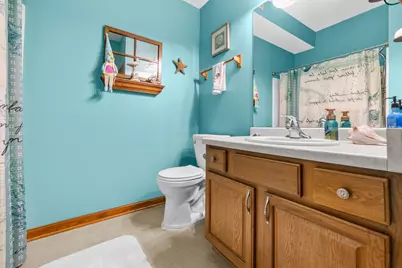 W197N17128  Stonewall Dr, Jackson, WI 53037 - Photo 20