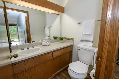 3147  Madison St, Waukesha, WI 53188 - Photo 16