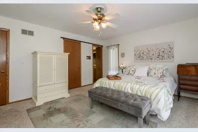 3147  Madison St, Waukesha, WI 53188 - Photo 18