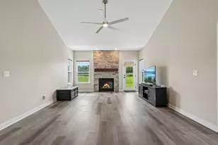6661 105th St, Pleasant Prairie, WI 53158 - Photo 6
