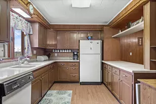 858 Vista Ct, La Crosse, WI 54603 - Photo 10