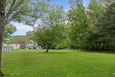 858  Vista Ct, La Crosse, WI 54603 - Photo 34