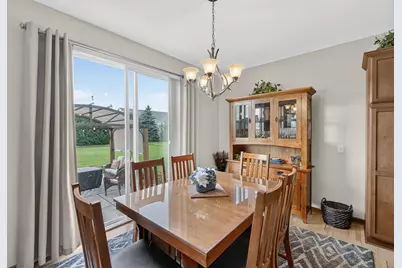 1727  Cloverview St, West Bend, WI 53095 - Photo 4