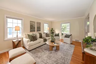 2336 N 82nd St, Wauwatosa, WI 53213 - Photo 6
