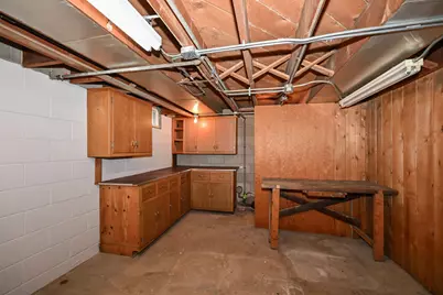 2336 N 82nd St, Wauwatosa, WI 53213 - Photo 32