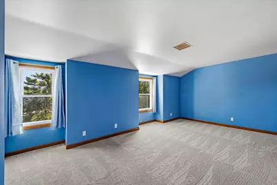 1582  Edgewater Ct, Grafton, WI 53024 - Photo 22