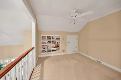 2636 W Lake Forest Ct, Mequon, WI 53092 - Photo 18