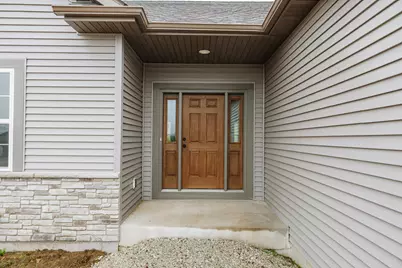 30625  Jeffrey Dr, Burlington, WI 53105 - Photo 4