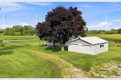 W1577  Iowa Rd, Herman, WI 53050 - Photo 18