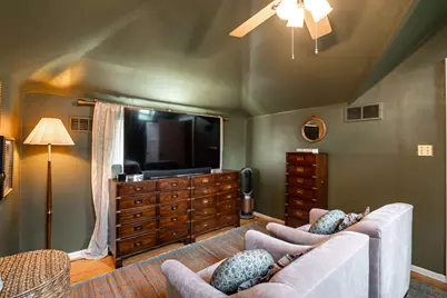 5861 N Bay Ridge Ave, Whitefish Bay, WI 53217 - Photo 30