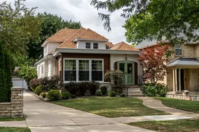 5861 N Bay Ridge Ave, Whitefish Bay, WI 53217 - Photo 1