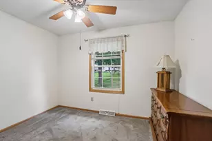 1110 Gruennert Ct, Jefferson, WI 53549 - Photo 26