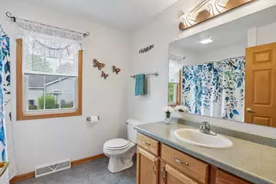 1110  Gruennert Ct, Jefferson, WI 53549 - Photo 30