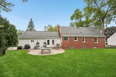 180 N Elmridge Ave, Brookfield, WI 53005 - Photo 38