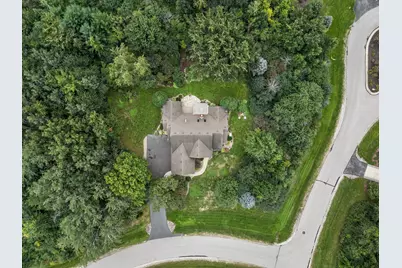 12629  Blue Stem Trl, Racine, WI 53108 - Photo 2
