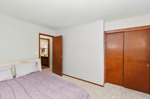 14000 W Wilbur Dr, New Berlin, WI 53151 - Photo 22