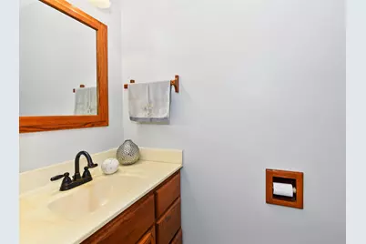 14000 W Wilbur Dr, New Berlin, WI 53151 - Photo 20