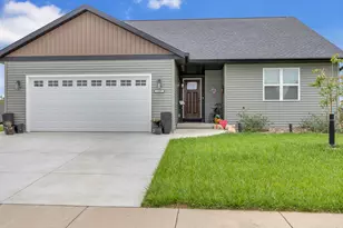 1397 Westwood Ave, North Fond du Lac, WI 54937 - Photo 2