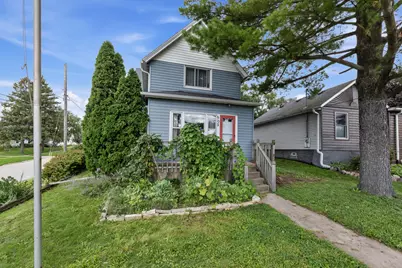 502  Union St, Hartford, WI 53027 - Photo 1