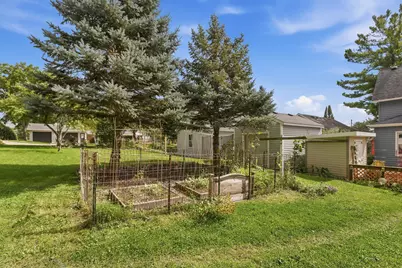 502  Union St, Hartford, WI 53027 - Photo 6