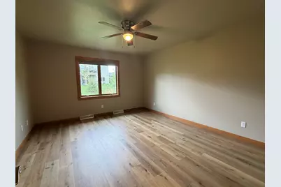 4023  Spring Ct, Sheboygan, WI 53083 - Photo 12